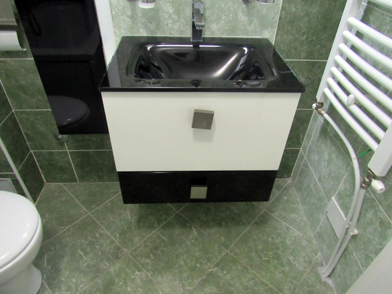 65 Square Meters Designer Apartment In Heart Of City - River View ! Park For Free Nis Exterior photo