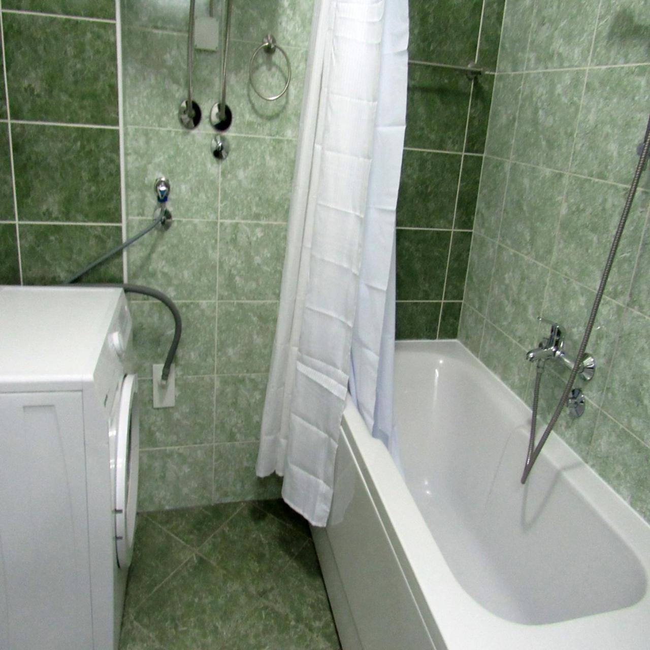 65 Square Meters Designer Apartment In Heart Of City - River View ! Park For Free Nis Exterior photo