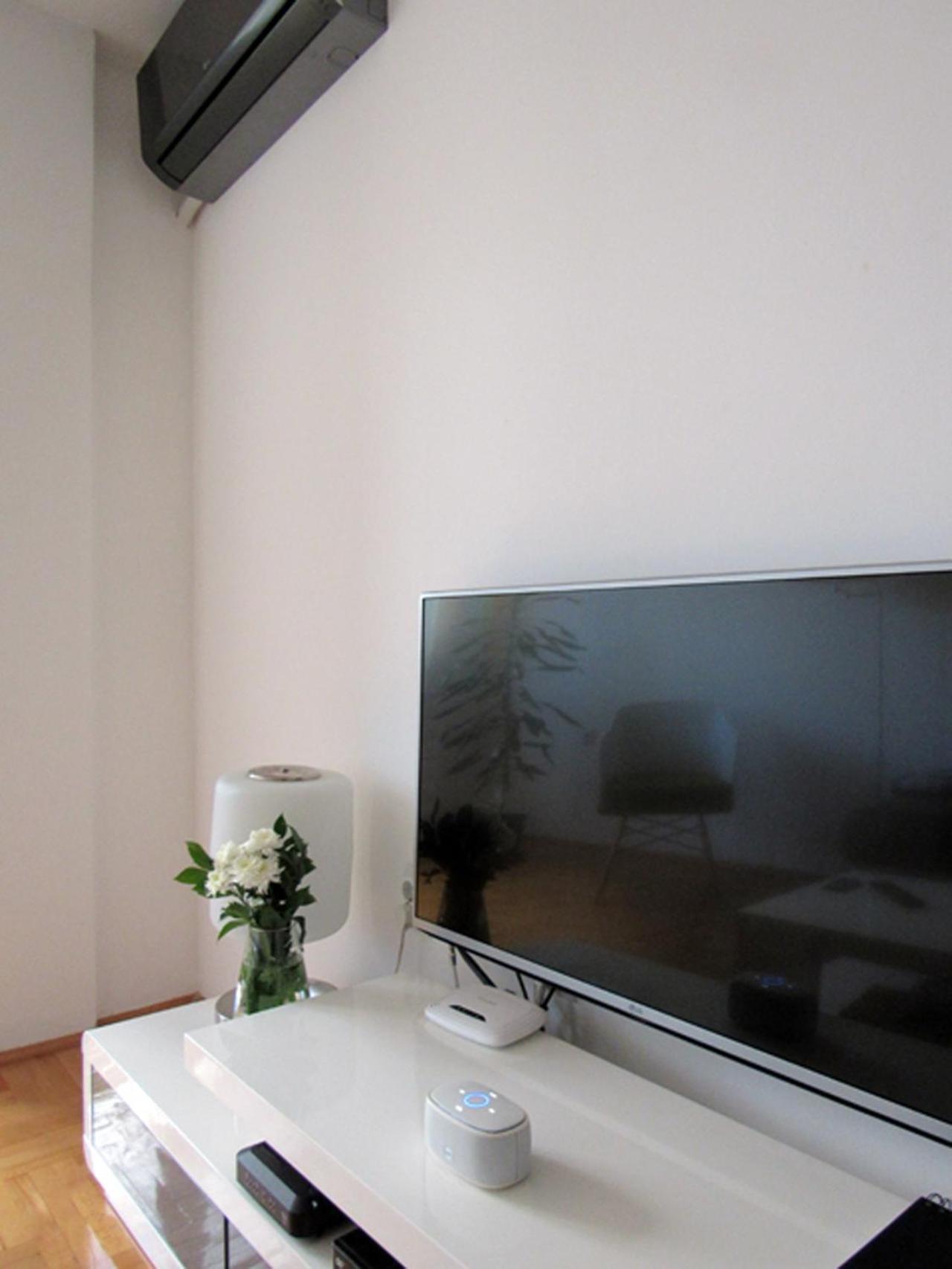 65 Square Meters Designer Apartment In Heart Of City - River View ! Park For Free Nis Exterior photo